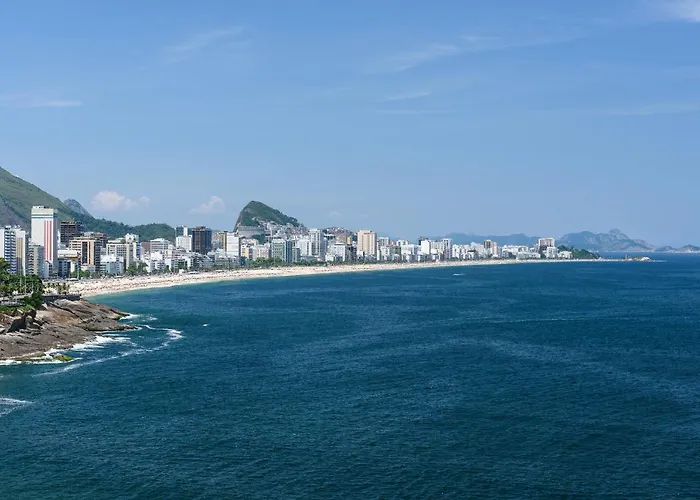 Ocean Blue Moderno Próximo à Praia do Leblon Vista Mar Espetacular Piscina Garagem Wi Fi e Sauna Rio de Janeiro